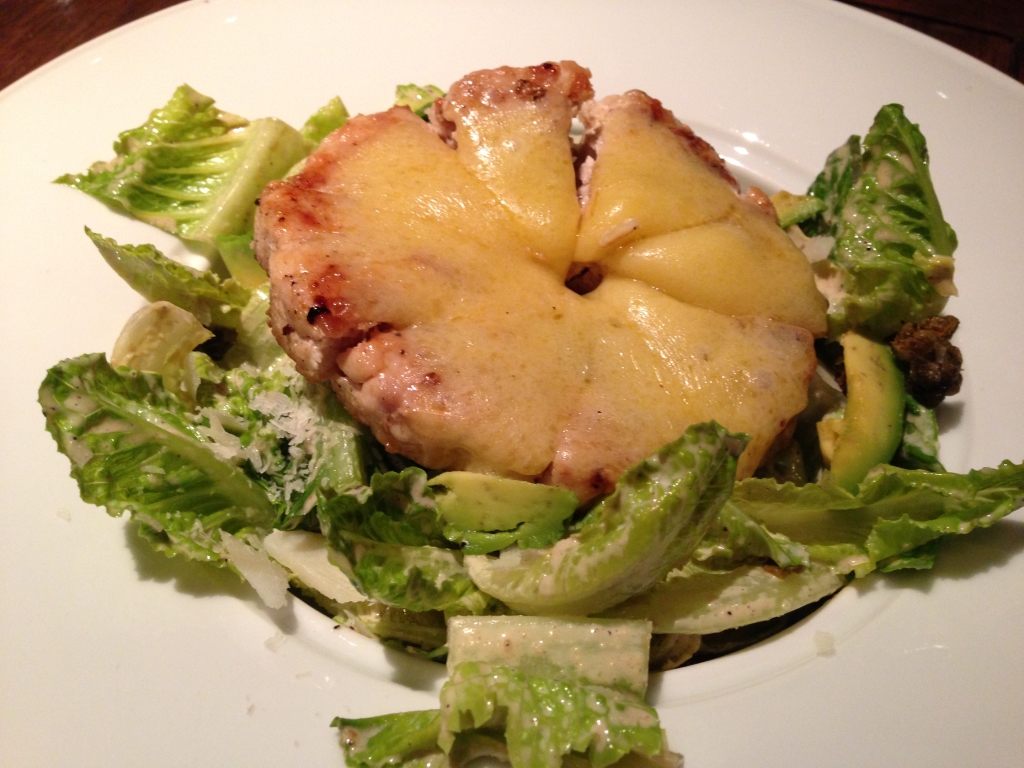 25 Degrees Salad จานที่ใคร ๆ ก็ต้องสั่ง ราคา 250 บาท