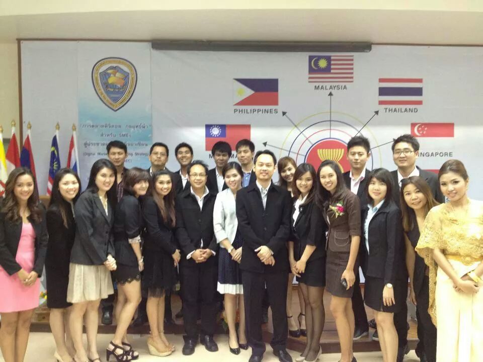 บรรยายความรู้เรื่อง Digital Marketing for Career Professional